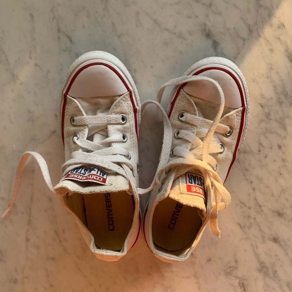 Converse kid shoes | toddler size 11